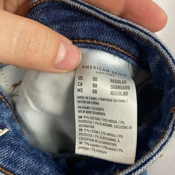 American Eagle Outfitters AE Stretch Mom Jean Size 00 - Picture 14 of 15